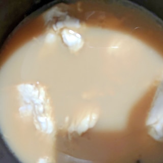 鶏肉のベジブロススープ